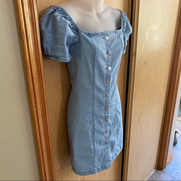 Forever 21 • Denim Chambray Sheath Milkmaid Sleeve Dress - Picture 6 of 11